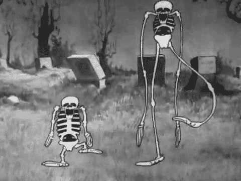 Кадр из первого фильма сериала "Забавные симфонии" - "The Skeleton Dance" (Пляска скелетов) (1929)