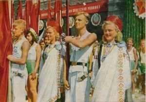 В. Доброницкий. Всесоюзный парад физкультурников в Москве 12 августа 1945 года.
