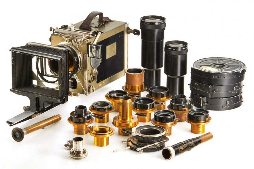 Кинокамера «Debrie Parvo L» с комплектом оптики и аксессуаров